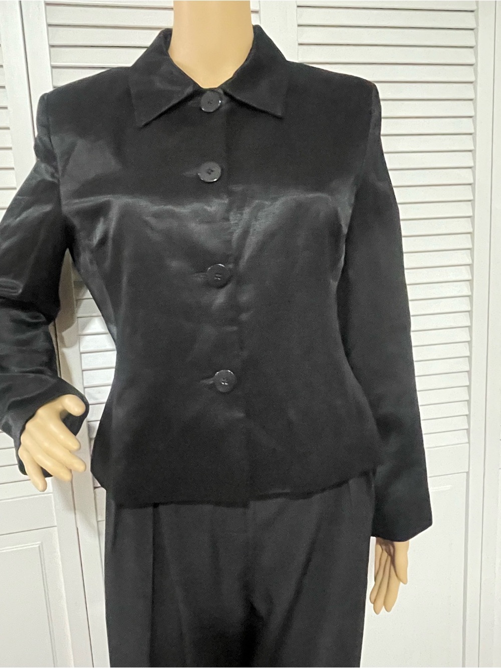 Women's Black Button-Front Blazer Jacket